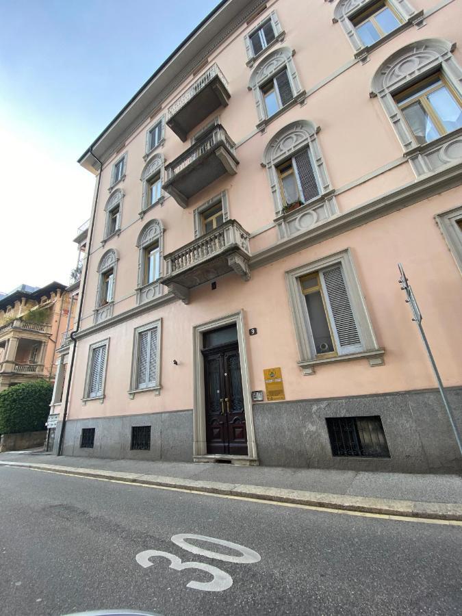 Cozy Apartment By The The Lake Of Lugano Eksteriør billede