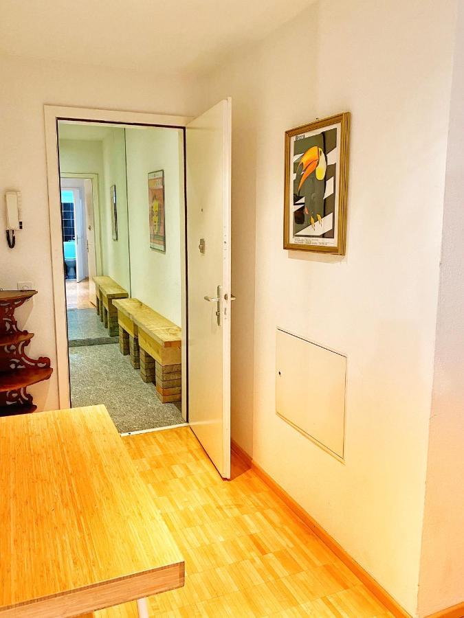 Cozy Apartment By The The Lake Of Lugano Eksteriør billede